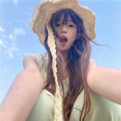 碧窗艳影